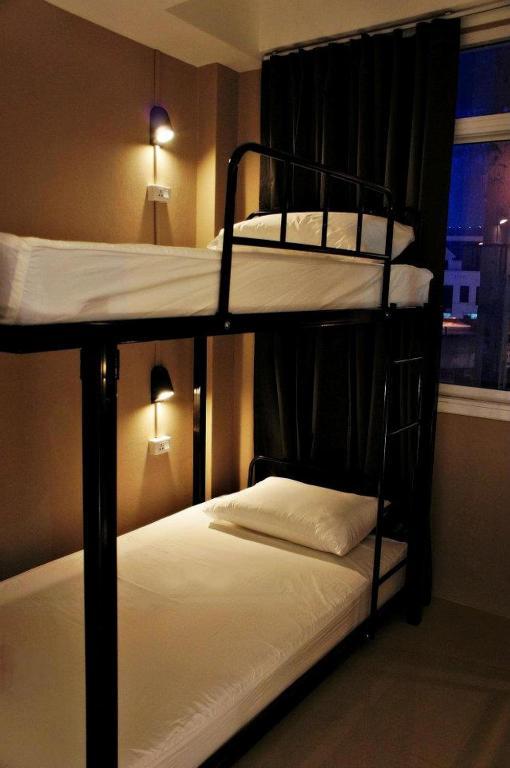 Link Corner Hostel Bangkok Oda fotoğraf