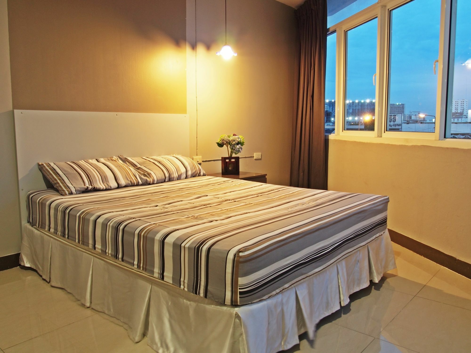 Link Corner Hostel Bangkok Dış mekan fotoğraf